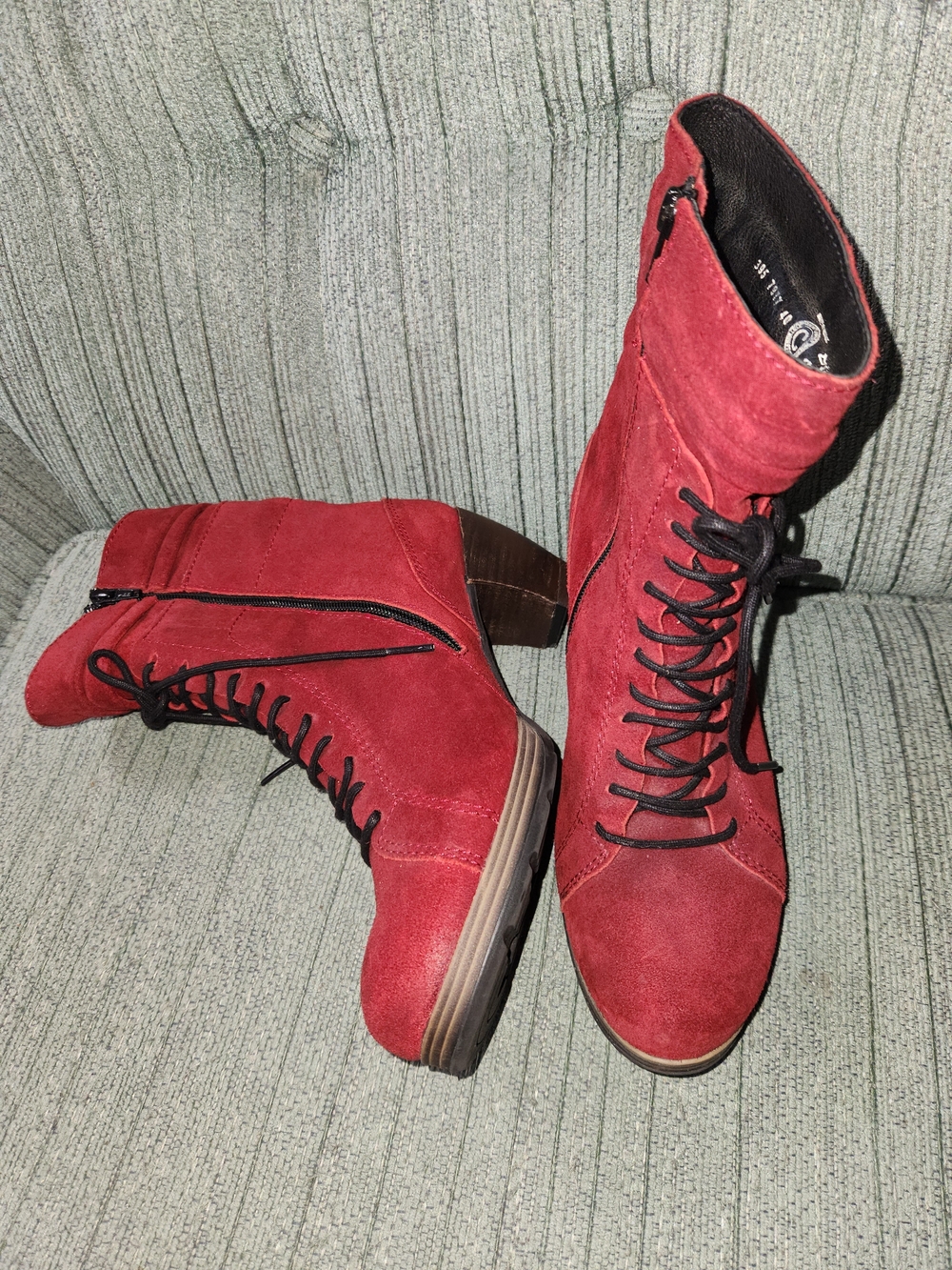 🍉Wolky Red Suede Lace-Up Ankle Boots with Side Zip